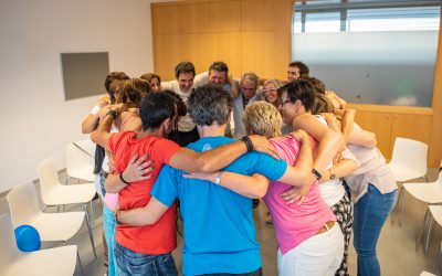 TALLERES Y CHARLAS EN ASOCIACIONES